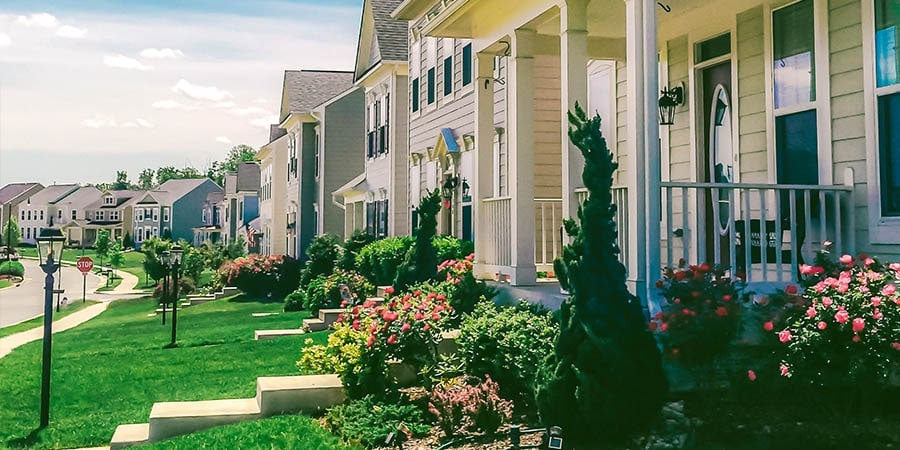 A line of houses in a neighborhood